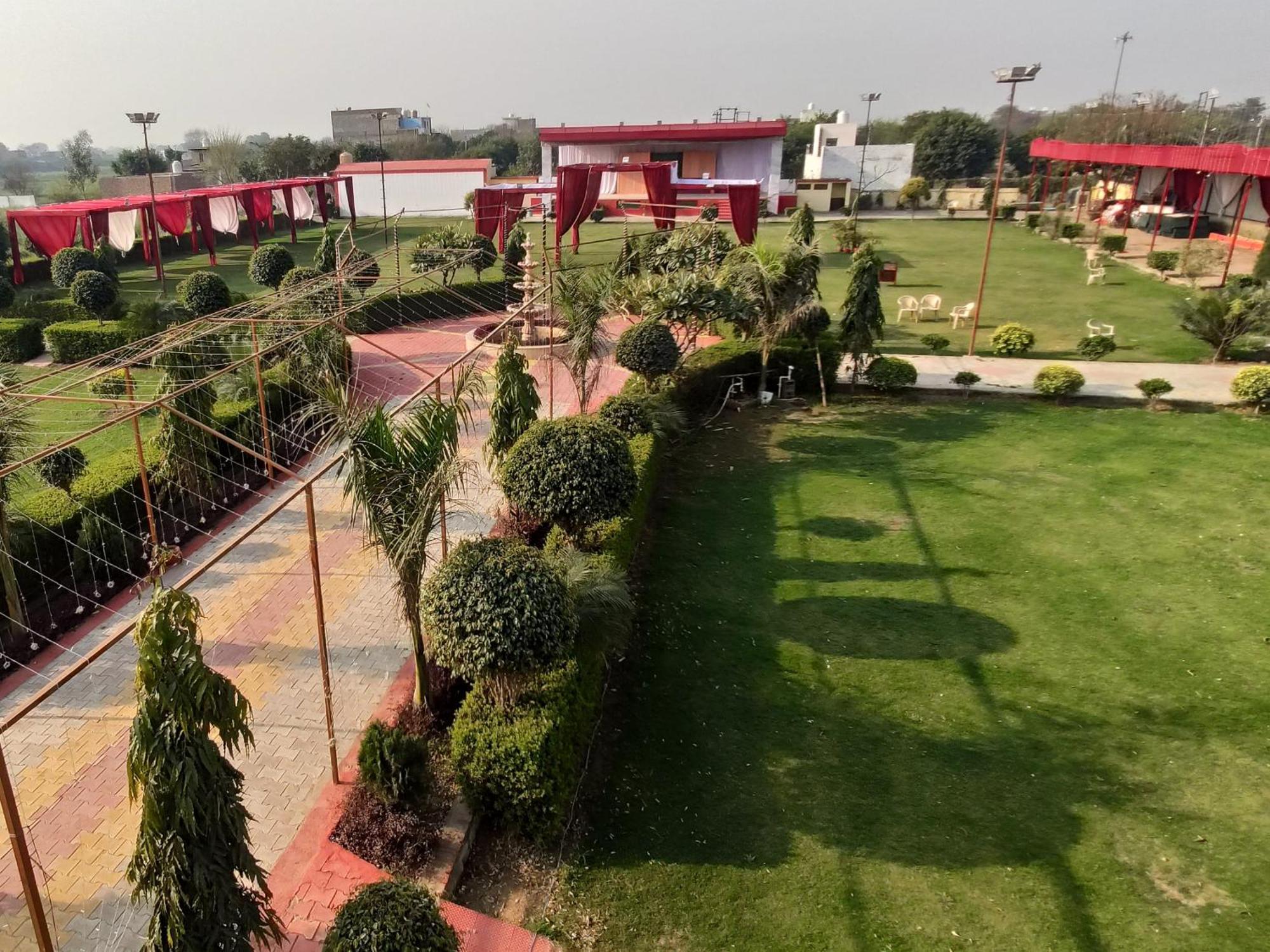 Prem Garden & Resort 마투라 외부 사진